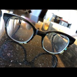 Warby Parker eyeglasses 👀